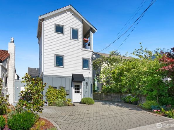 1338 California Ave SW, Seattle WA 98116