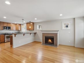 723 N 95th Street A, Seattle WA 98103