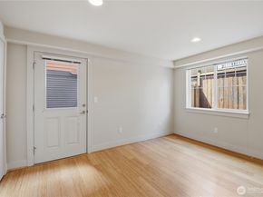 723 N 95th Street A, Seattle WA 98103