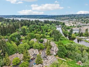 7226 NE 171st Lane, Kenmore WA 98028