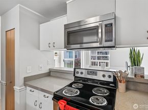 7226 NE 171st Lane, Kenmore WA 98028