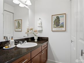 15829 NE Leary Way A104, Redmond WA 98052