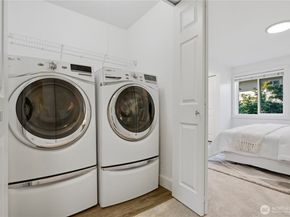 15829 NE Leary Way A104, Redmond WA 98052