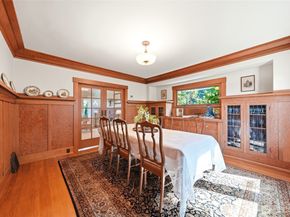 1519 1st Avenue N, Seattle WA 98109