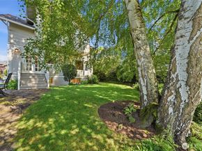 1519 1st Avenue N, Seattle WA 98109