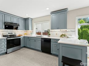 12217 NE 97th Street, Kirkland WA 98033