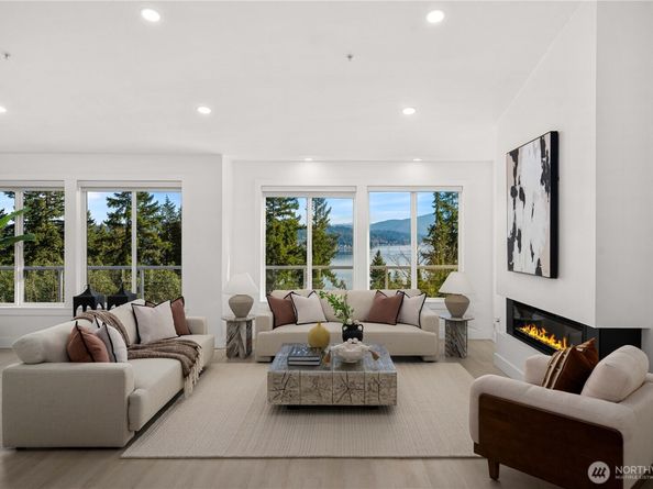 17003 SE 14th Lane, Bellevue WA 98008