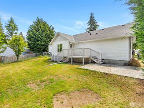 626 SW 142nd Street, Burien WA 98166