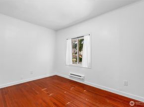 626 SW 142nd Street, Burien WA 98166