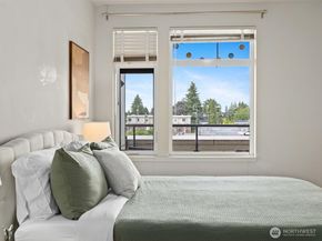 15100 6th Avenue SW 411, Burien WA 98166