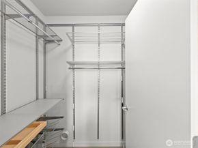 15100 6th Avenue SW 411, Burien WA 98166