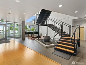 15100 6th Avenue SW 411, Burien WA 98166