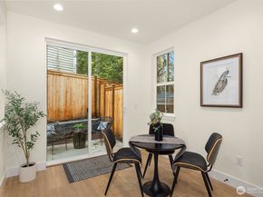 11812 NE 103rd Place, Kirkland WA 98033