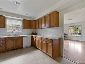 8389 SW Harmon Street, Port Orchard WA 98367