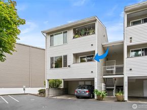 20301 19th Avenue NE 511, Shoreline WA 98155