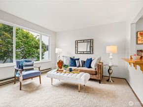 20301 19th Avenue NE 511, Shoreline WA 98155