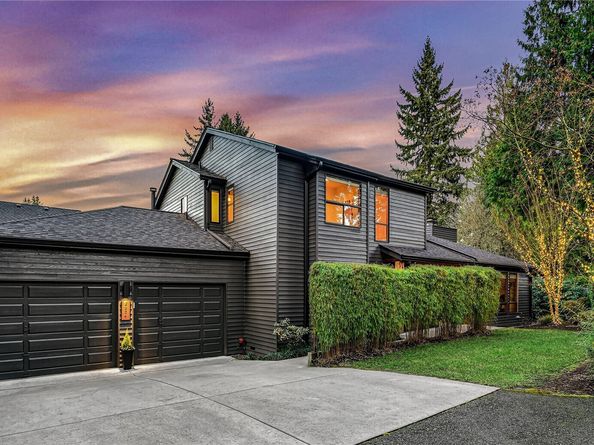 2234 108th Avenue SE, Bellevue WA 98004