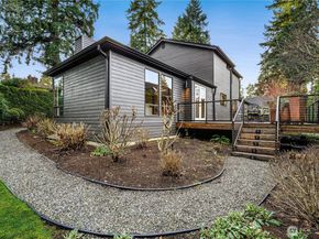 2234 108th Avenue SE, Bellevue WA 98004