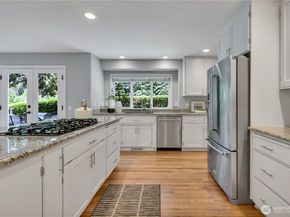 5607 94th Place SW, Mukilteo WA 98275