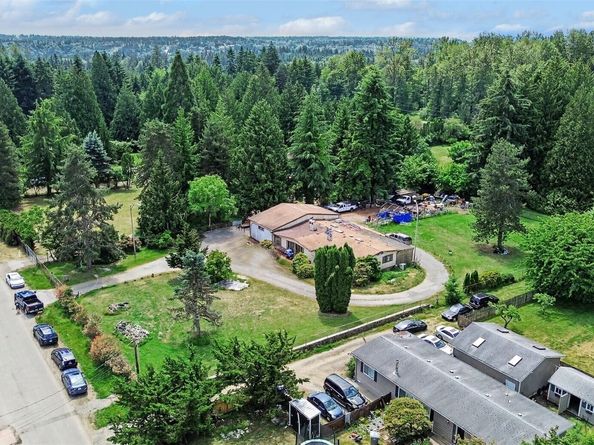 12909 158th Avenue SE, Renton WA 98059
