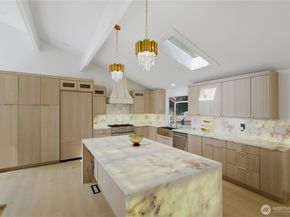 2140 192nd Avenue SE, Sammamish WA 98075