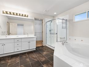 24312 E Main Drive, Sammamish WA 98074