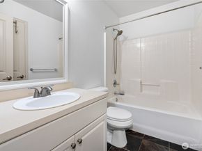 24312 E Main Drive, Sammamish WA 98074