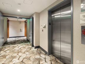 188 Bellevue Way NE 311, Bellevue WA 98004
