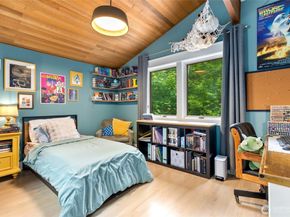 25210 SE 159th Street, Issaquah WA 98027