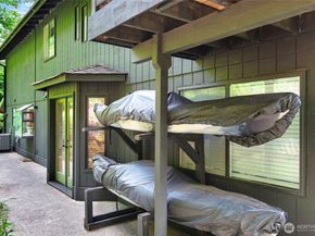 25210 SE 159th Street, Issaquah WA 98027