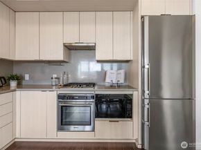 590 1st Avenue S 603, Seattle WA 98104