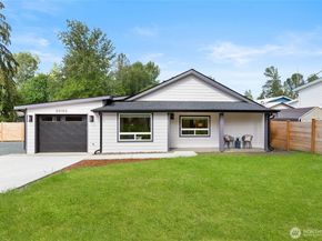20103 75th Avenue NE, Kenmore WA 98028