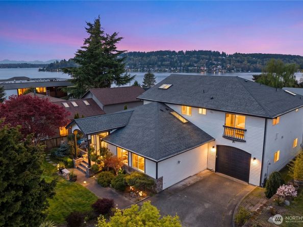 814 N 32nd Street, Renton WA 98056