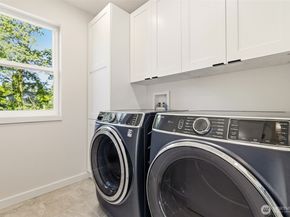 7511 Dumar Way SW, Seattle WA 98106