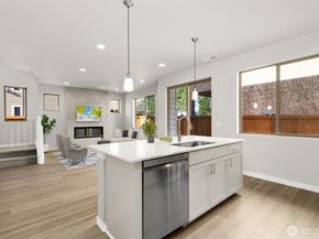 12611 SE 256th Place 17, Kent WA 98030