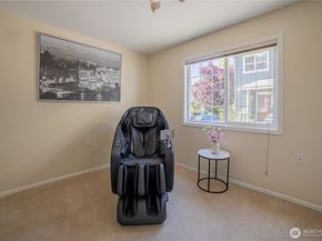 15633 44th Avenue W B1, Lynnwood WA 98087