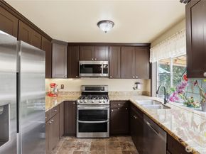 12519 SE 277th Place, Kent WA 98030