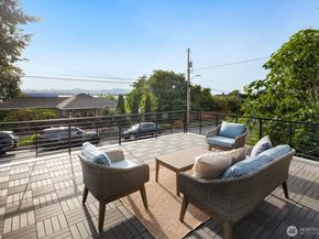 7602 44th Avenue SW, Seattle WA 98136