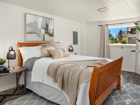 16022 11th Avenue SW, Burien WA 98166