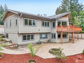 15831 SE 43rd Place, Bellevue WA 98006