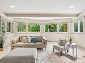 15831 SE 43rd Place, Bellevue WA 98006