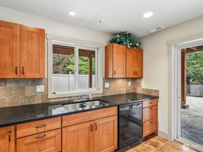 15831 SE 43rd Place, Bellevue WA 98006