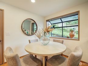 19616 61st Place NE 8, Kenmore WA 98028