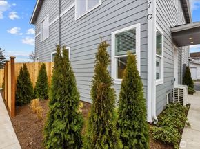 2217 Hoyt Avenue B, Everett WA 98201
