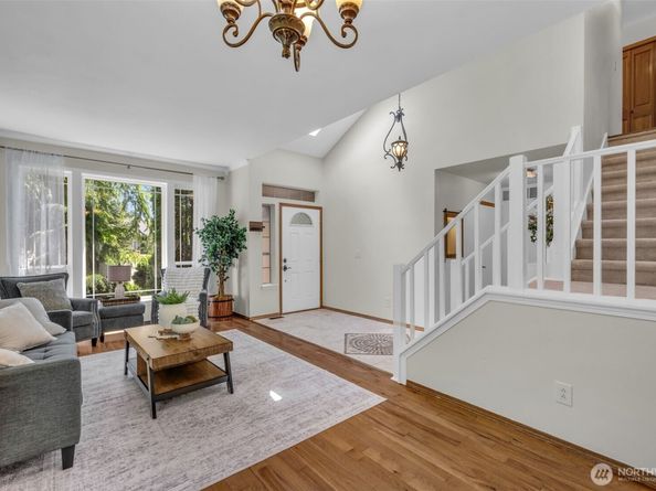 6215 145th Street SE, Everett WA 98208