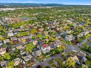 3450 37th Avenue SW B, Seattle WA 98126