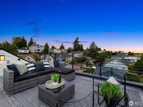 3450 37th Avenue SW B, Seattle WA 98126