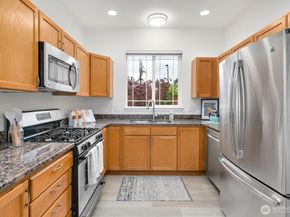 2515 141st Place SW A, Lynnwood WA 98087