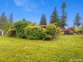 23206 84th Avenue W, Edmonds WA 98026