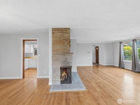 23206 84th Avenue W, Edmonds WA 98026